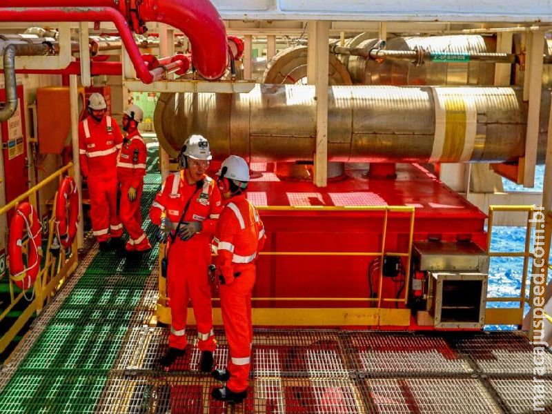 Produção de óleo e gás do pré-sal bate recorde em abril Produção de óleo e gás do pré-sal bate recorde em abril