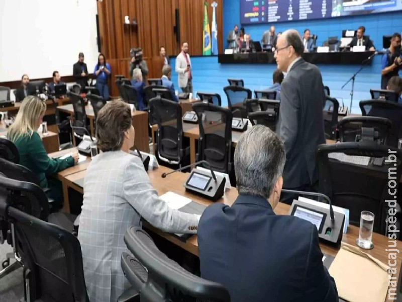 Alems finaliza primeiro semestre com aprovação de 92 projetos e rejeição de outros 55 Alems finaliza primeiro semestre com aprovação de 92 projetos e rejeição de outros 55