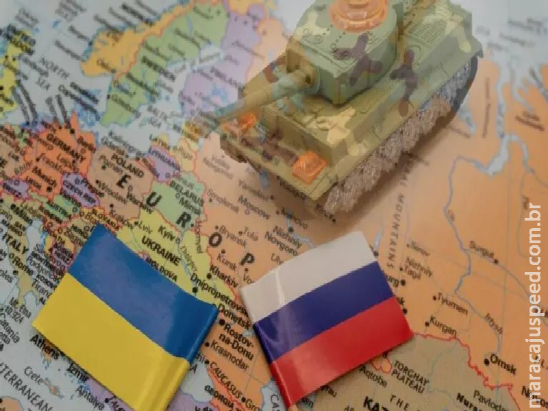 Ataque russo mata seis e fere mais de 50 em Kiev Ataque russo mata seis e fere mais de 50 em Kiev