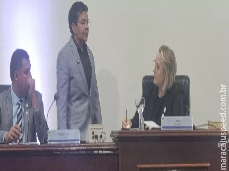 Câmara de Dourados pede parecer jurídico e denúncia contra Isa Marcondes fica para depois do recesso Câmara de Dourados pede parecer jurídico e denúncia contra Isa Marcondes fica para depois do recesso