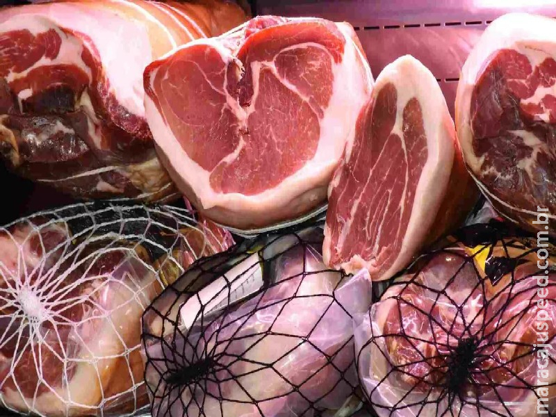 Carne bovina: Abrafrigo prevê perda de US$ 1,3 bilhão em 2025 com tarifa dos EUA Carne bovina: Abrafrigo prevê perda de US$ 1,3 bilhão em 2025 com tarifa dos EUA