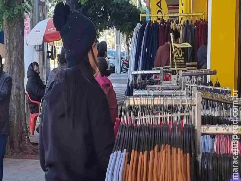 Dourados tem queda de temperatura e termômetros registram 5.4 ºC nesta sexta Dourados tem queda de temperatura e termômetros registram 5.4 ºC nesta sexta