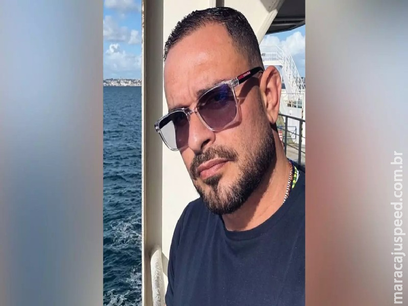 É ele? Estrela do samba, cantor Diogo Nogueira ‘troca de rosto’ em mudança de visual chocante É ele? Estrela do samba, cantor Diogo Nogueira ‘troca de rosto’ em mudança de visual chocante