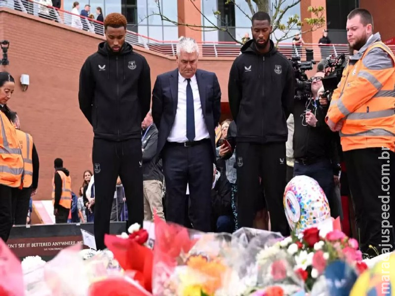 Everton deixa rivalidade com Liverpool de lado e vai a Anfield prestar homenagem a Diogo Jota Everton deixa rivalidade com Liverpool de lado e vai a Anfield prestar homenagem a Diogo Jota
