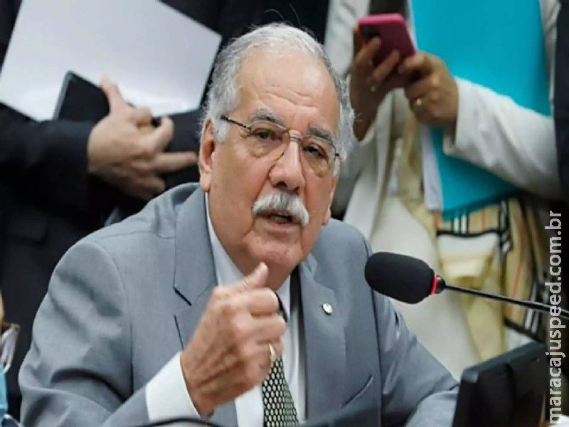 “Governo fraco”: deputado critica judicialização do IOF acusa Lula de se ancorar no STF
