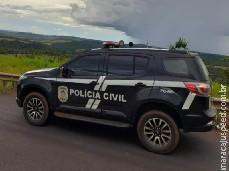 Homem é preso após quebrar costelas da esposa e fugir com filho em Ponta Porã Homem é preso após quebrar costelas da esposa e fugir com filho em Ponta Porã