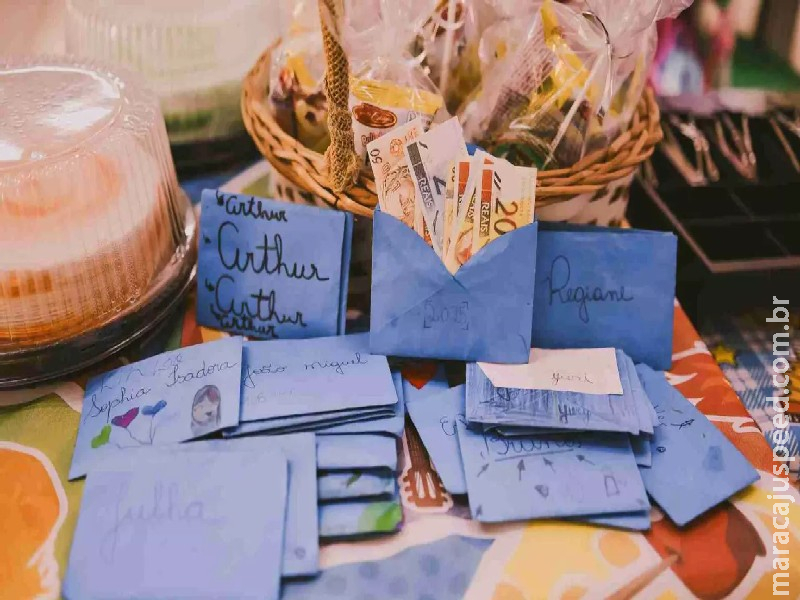 Mercadinho com dinheiro fictício rende melhora escolar a alunos de escola municipal em Anastácio Mercadinho com dinheiro fictício rende melhora escolar a alunos de escola municipal em Anastácio