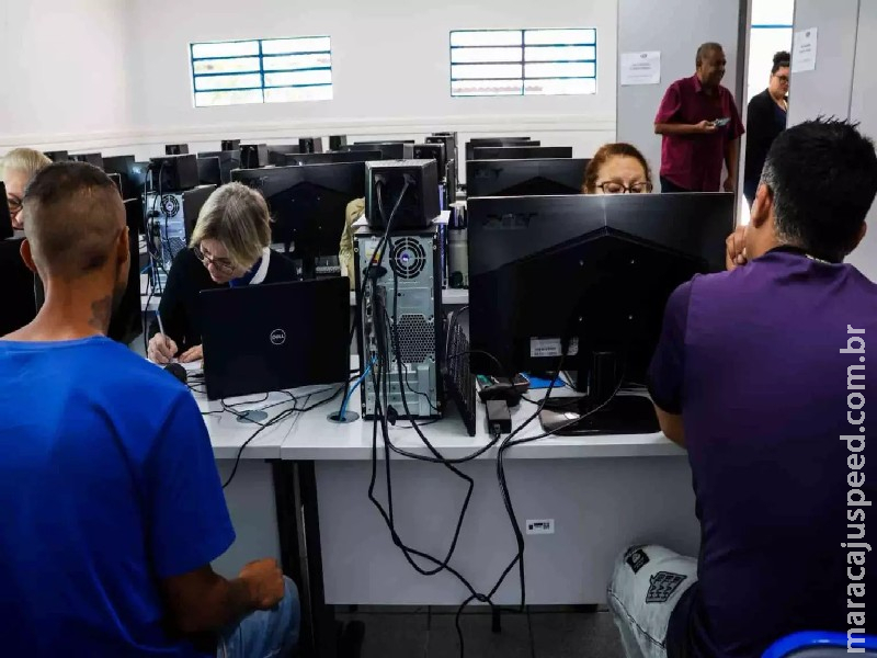 Para recomeçar, egressos do sistema prisional participam de ação de emprego em Campo Grande Para recomeçar, egressos do sistema prisional participam de ação de emprego em Campo Grande