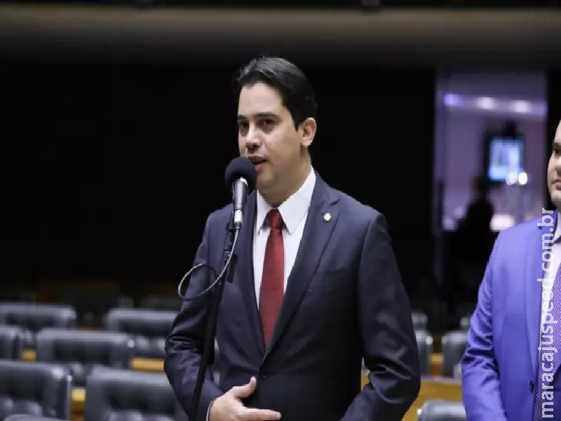 PF diz que Júnior Mano é ‘figura estruturante de organização criminosa’ para desvio de emendas PF diz que Júnior Mano é ‘figura estruturante de organização criminosa’ para desvio de emendas