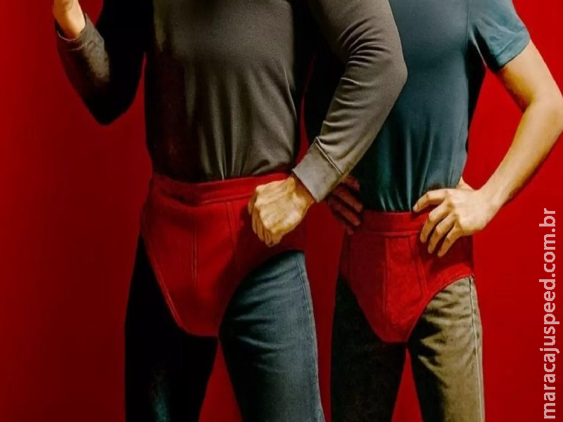 Tem coragem? Cinema vai dar ingresso para quem aparecer com cueca vermelha por cima da roupa Tem coragem? Cinema vai dar ingresso para quem aparecer com cueca vermelha por cima da roupa