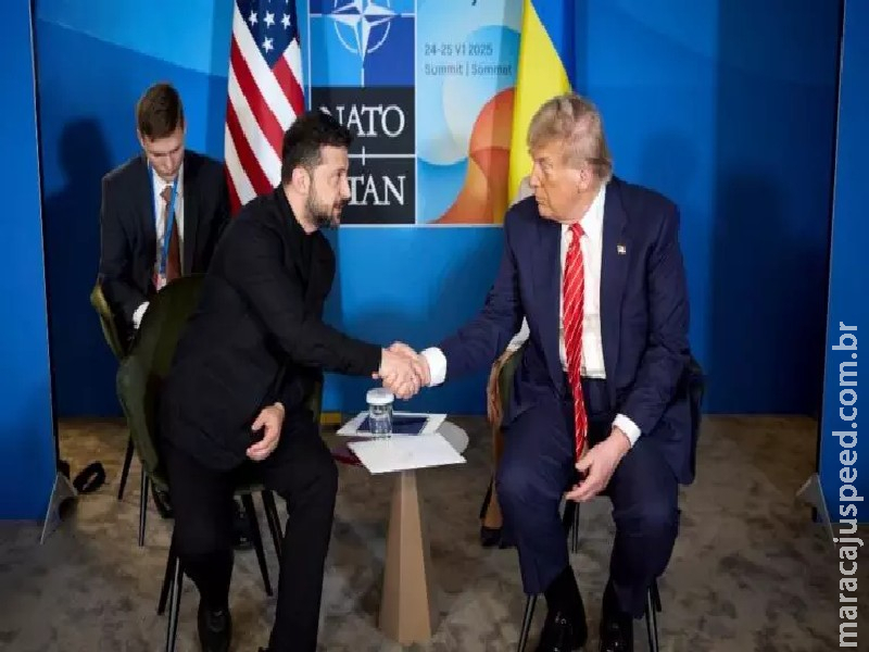 Zelensky afirma que há diálogo positivo com Trump para a aquisição de sistemas Patriot Zelensky afirma que há diálogo positivo com Trump para a aquisição de sistemas Patriot