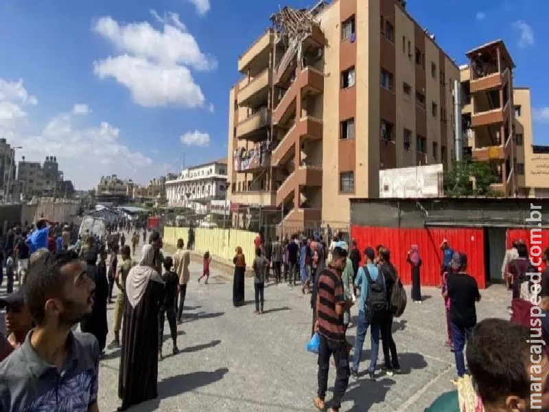 Ataque israelense contra hospital em Gaza mata pacientes, funcionários e jornalistas Ataque israelense contra hospital em Gaza mata pacientes, funcionários e jornalistas