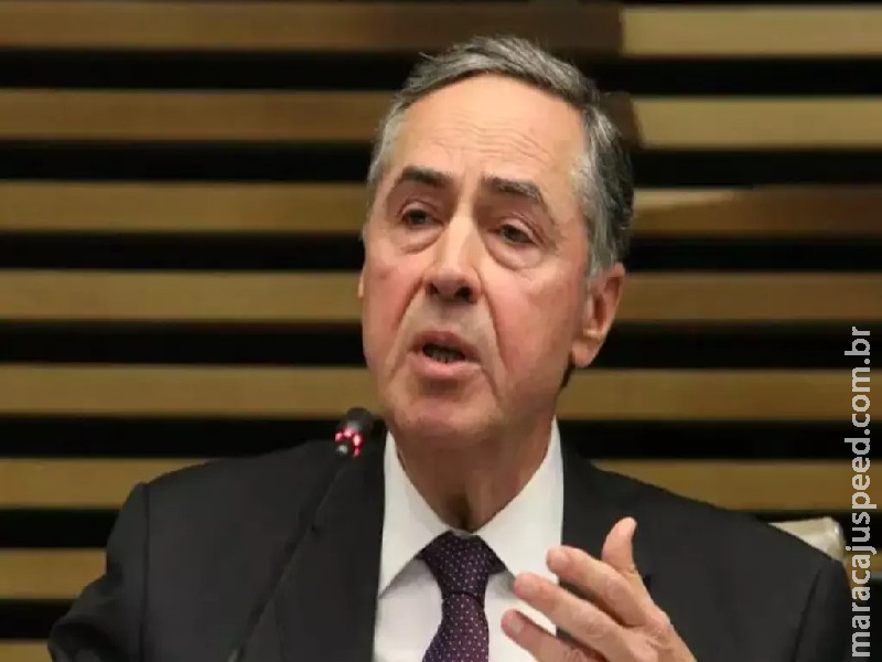 Barroso diz que atuação de Moraes evitou grave erosão democrática Barroso diz que atuação de Moraes evitou grave erosão democrática