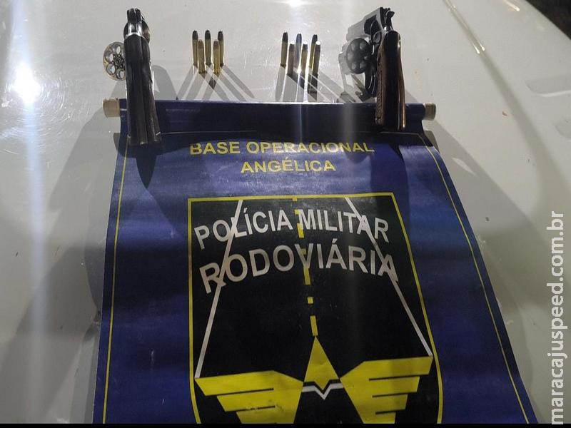 Blitz de rotina da Polícia Rodoviária termina com vítima de sequestro libertada e dupla presa em Angélica