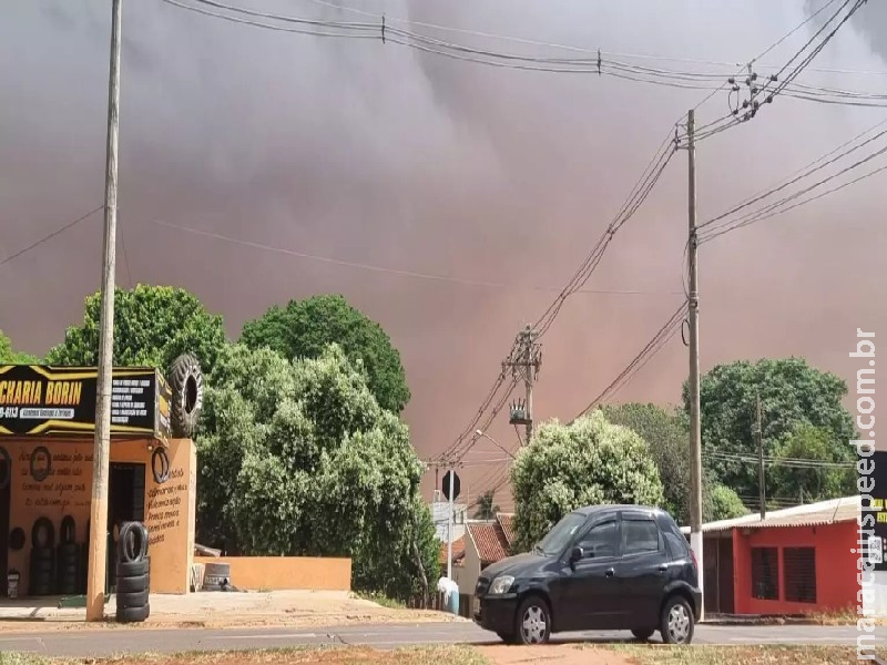 Com ventos de até 60 km/h, Dourados tem alerta de vendaval neste final de semana Com ventos de até 60 km/h, Dourados tem alerta de vendaval neste final de semana