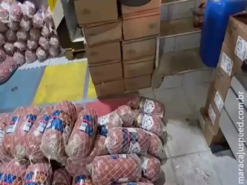 Como 7 toneladas de comida estragada tiveram a data de validade fraudada no interior de SP Como 7 toneladas de comida estragada tiveram a data de validade fraudada no interior de SP