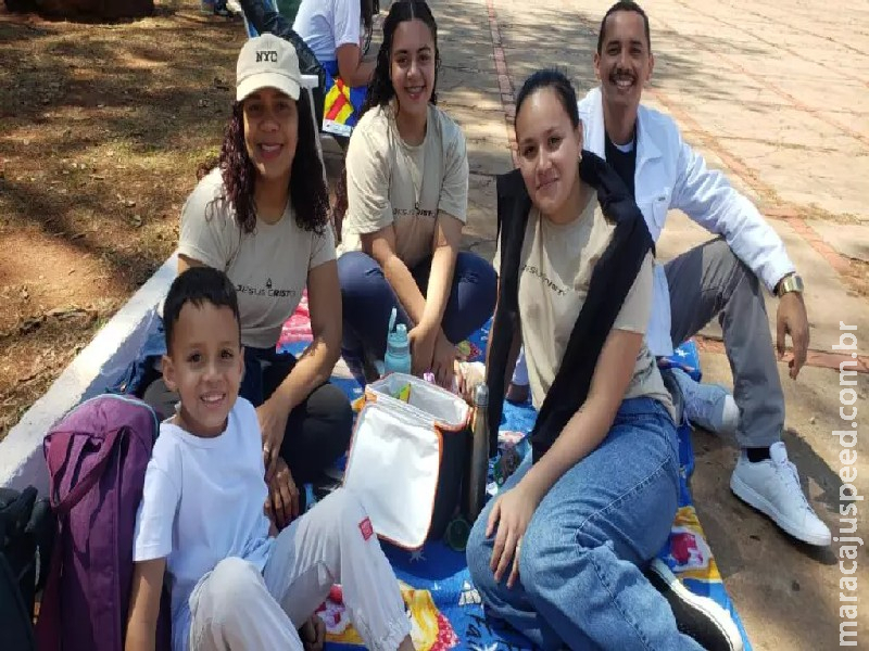 Famílias dizem que cantores da Marcha Para Jesus fazem ‘hinos marcantes’ e aguardam ansiosos Famílias dizem que cantores da Marcha Para Jesus fazem ‘hinos marcantes’ e aguardam ansiosos