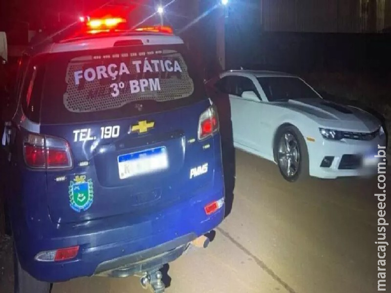 Motorista embriagado em Camaro branco é perseguido por mais de meia hora em Dourados Motorista embriagado em Camaro branco é perseguido por mais de meia hora em Dourados