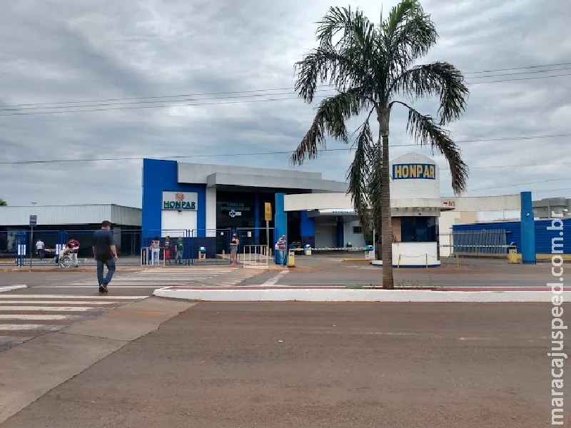 PR: Homem procura hospital após engolir um aparelho celular PR: Homem procura hospital após engolir um aparelho celular