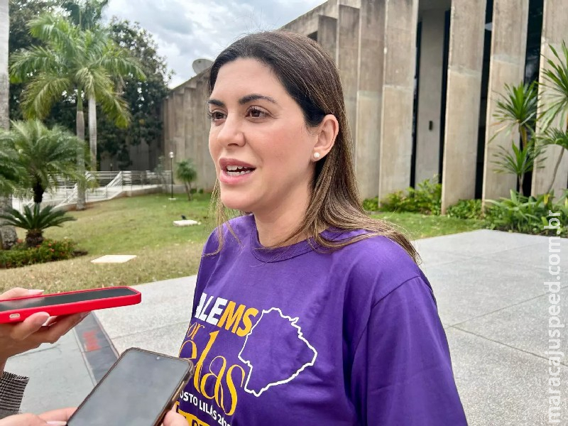 Secretária nega ligação com PT e diz que fica na Cidadania ‘até segunda ordem de Riedel’ Secretária nega ligação com PT e diz que fica na Cidadania ‘até segunda ordem de Riedel’