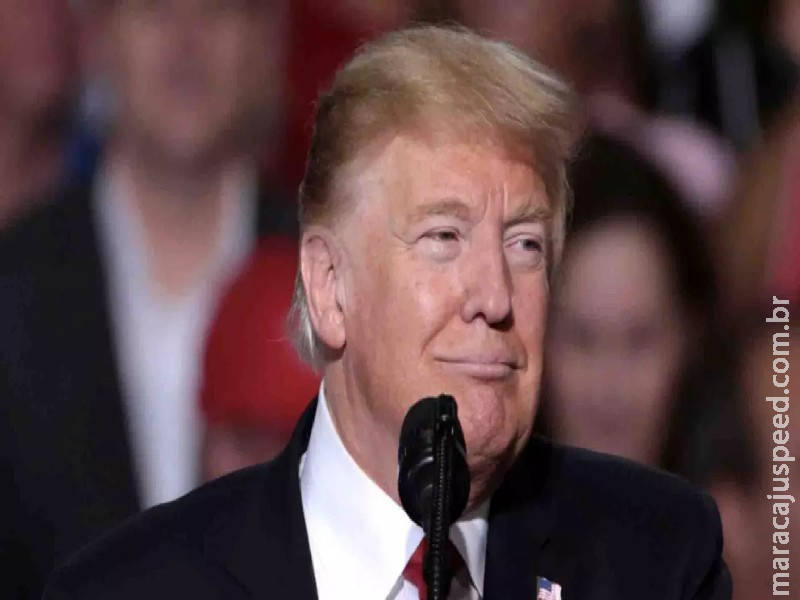 Trump comemora entrada em vigor de tarifas: ‘bilhões de dólares estão fluindo para os EUA’ Trump comemora entrada em vigor de tarifas: ‘bilhões de dólares estão fluindo para os EUA’