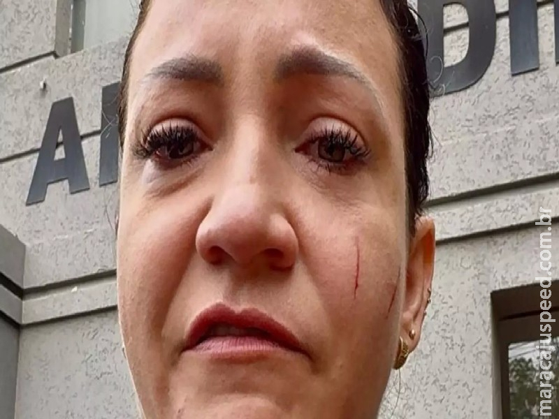Vereadora é agredida em frente à Câmara Municipal de Nova Andradina Vereadora é agredida em frente à Câmara Municipal de Nova Andradina