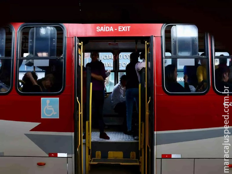 Vereadores aprovam PL que barra ‘migué no busão’ em Campo Grande Vereadores aprovam PL que barra ‘migué no busão’ em Campo Grande
