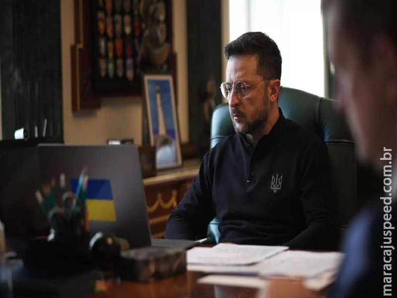 Zelensky sobre conversa com Trump: ‘Nossa posição é de que a guerra precisa acabar’ Zelensky sobre conversa com Trump: ‘Nossa posição é de que a guerra precisa acabar’