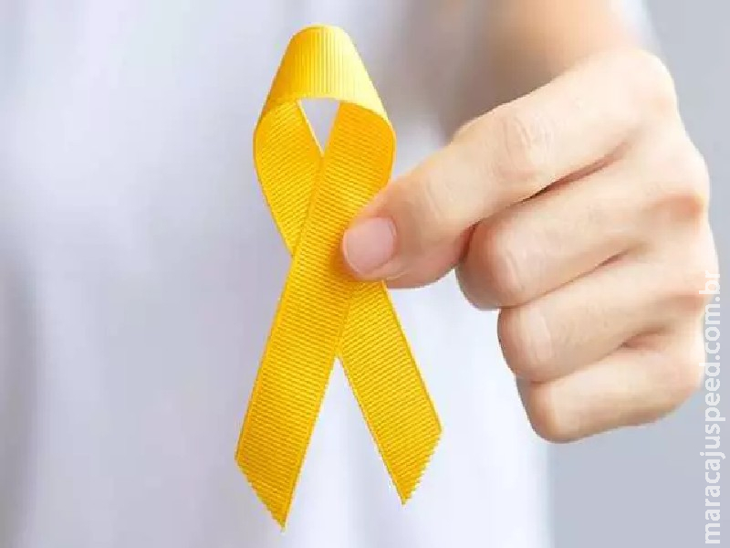 Ação leva corte de cabelo, manicure e atendimento jurídico gratuito à praça da Capital neste sábado  
