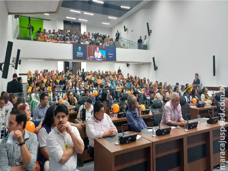 Agentes de saúde e de endemias discutem PEC 14/2021, que será votada nesta semana em Brasília Agentes de saúde e de endemias discutem PEC 14/2021, que será votada nesta semana em Brasília