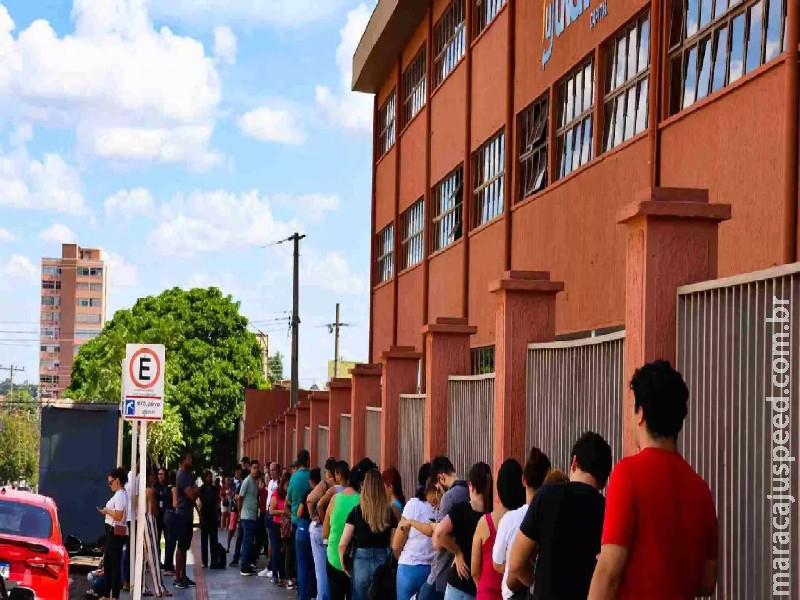 Aprovados no ‘Enem dos Concursos’ devem confirmar interesse nos cargos nesta terça-feira Aprovados no ‘Enem dos Concursos’ devem confirmar interesse nos cargos nesta terça-feira