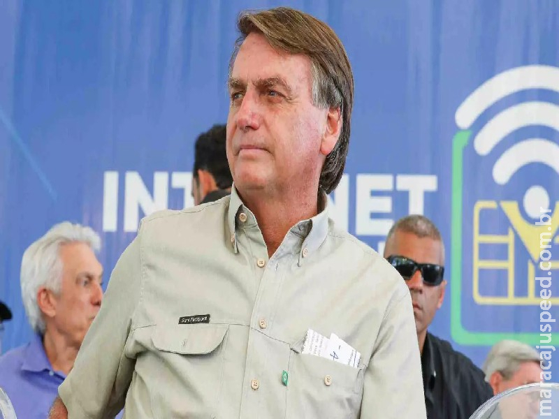 Bolsonaro passa mal e é levado para hospital em Brasília