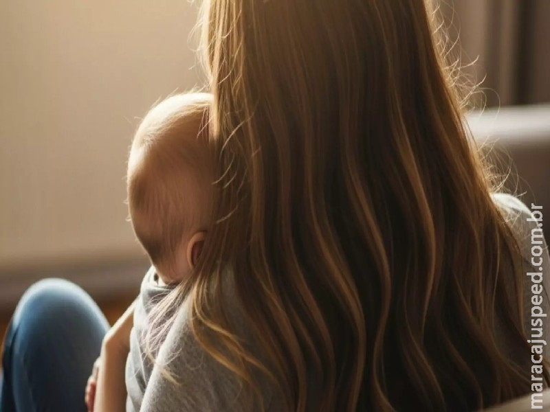 Com bebê no colo, mulher é espancada e perseguida por ex-namorado em Sidrolândia Com bebê no colo, mulher é espancada e perseguida por ex-namorado em Sidrolândia