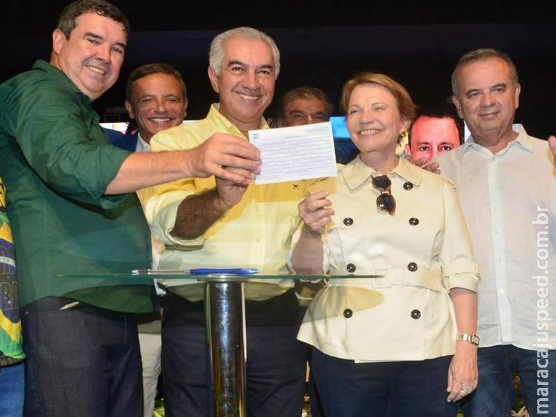 Com presença de Valdemar, Tereza e Riedel, ex-governador Reinaldo Azambuja se filia ao maior partido de Direita do Brasil