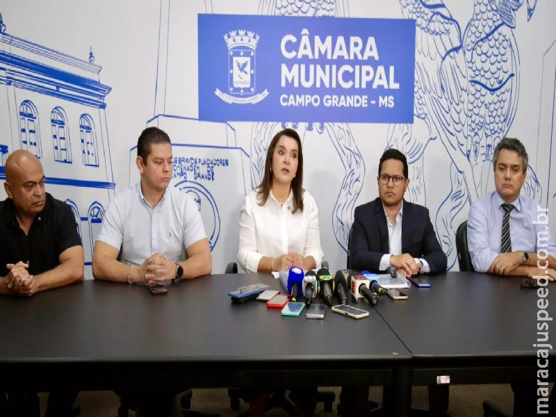 Com previsão de R$ 6,9 bilhões, Adriane Lopes entrega LOA e PPA na Câmara