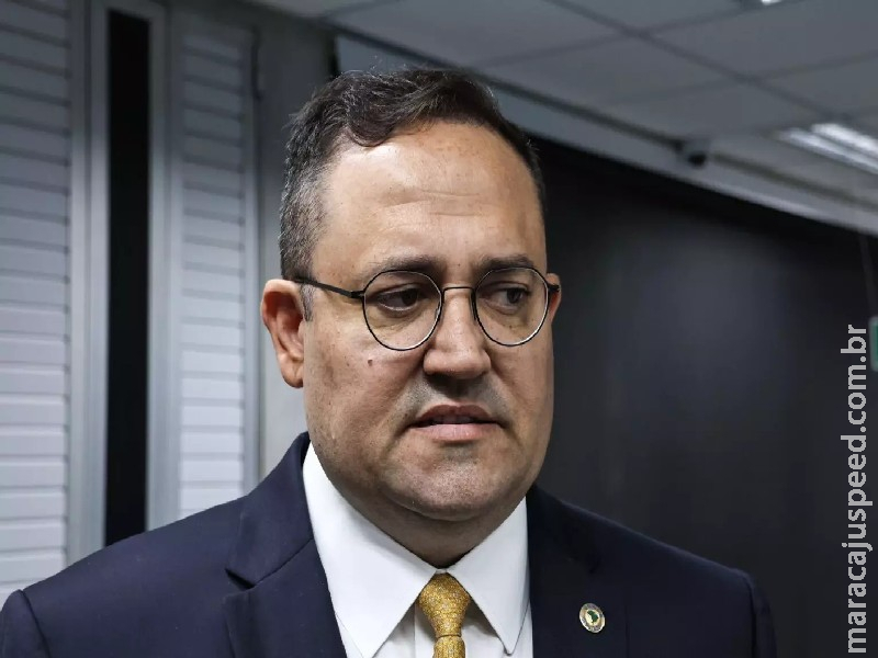 ‘Eu não fico com o PT’: deputado diz que troca de partido caso MDB apoie Lula em 2026