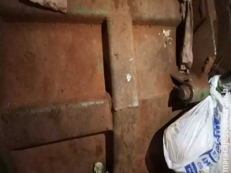Morador atira contra garis e diz que se irritou com poeira de caminhão em Três Lagoas Morador atira contra garis e diz que se irritou com poeira de caminhão em Três Lagoas