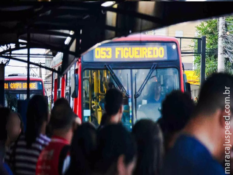 Município recorre contra tarifa de R$ 7,79 do ônibus e diz que Justiça suspendeu aumento Município recorre contra tarifa de R$ 7,79 do ônibus e diz que Justiça suspendeu aumento