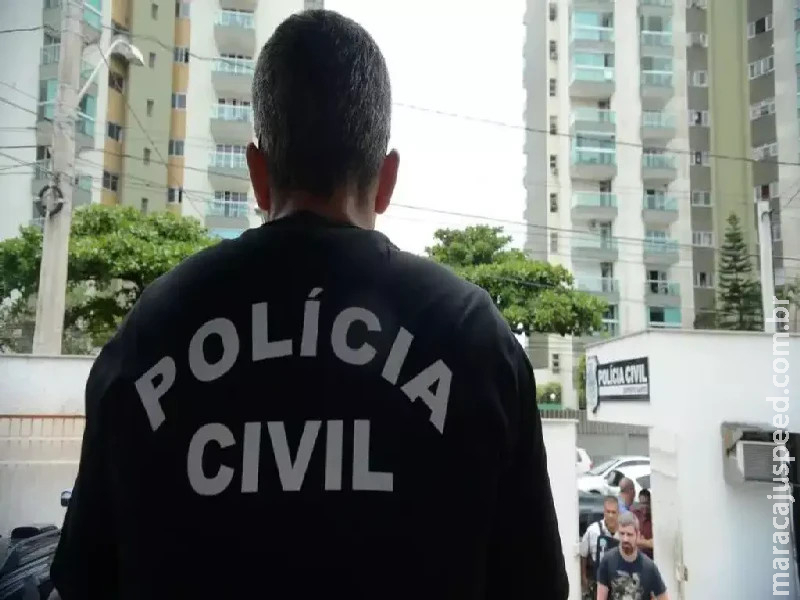 Polícia Civil cumpre mandados de busca e apreensão e prisão contra o PCC em São Paulo Polícia Civil cumpre mandados de busca e apreensão e prisão contra o PCC em São Paulo