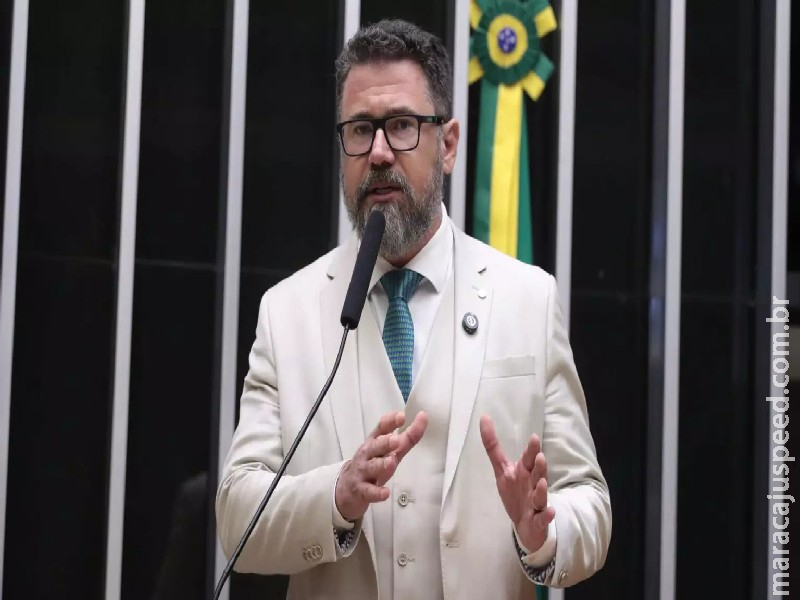 Pollon diz que voto de Fux em julgamento de Bolsonaro foi ‘pingo de sanidade’