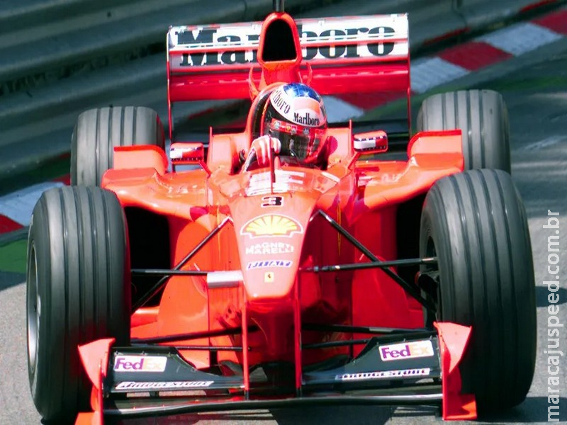 Amigo de Schumacher revela o único rival a “entrar na cabeça” do alemão Amigo de Schumacher revela o único rival a “entrar na cabeça” do alemão