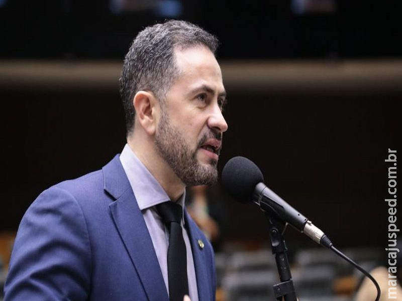 Câmara aprova prisão de até 15 anos para quem alterar bebidas e causar morte