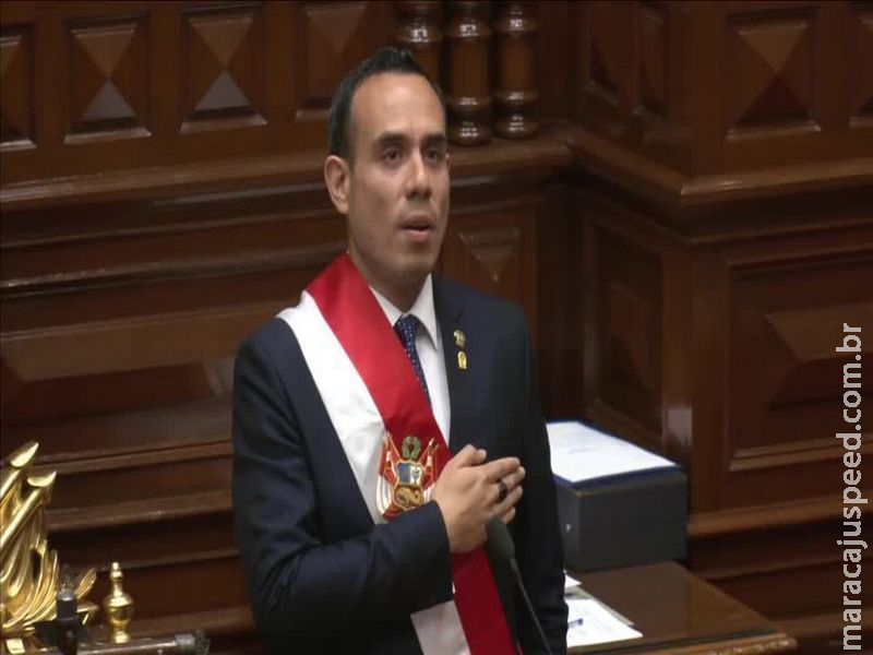 Crise no Peru: Presidente Assume em Meio a Escândalos!
