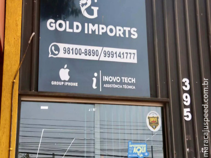 Irmão de empresário que debochou da Receita Federal tem arma e mais de R$ 100 mil em capas de celulares apreendidas Irmão de empresário que debochou da Receita Federal tem arma e mais de R$ 100 mil em capas de celulares apreendidas