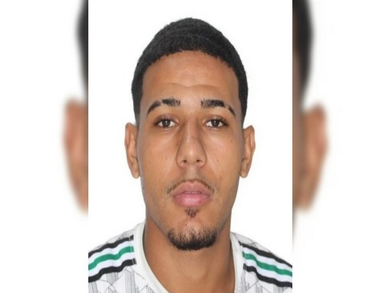 Jovem é assassinado em baile após foto com gesto de facção Jovem é assassinado em baile após foto com gesto de facção