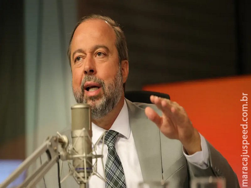 Não foi falta de energia, mas problema técnico, diz ministro Silveira Não foi falta de energia, mas problema técnico, diz ministro Silveira