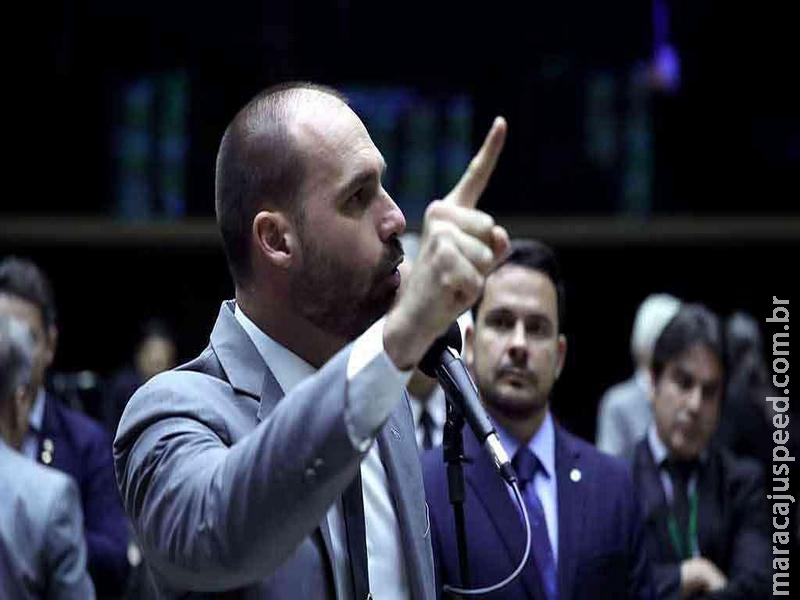 Nogueira atende a pedido de Eduardo Bolsonaro e para com ameaças Nogueira atende a pedido de Eduardo Bolsonaro e para com ameaças