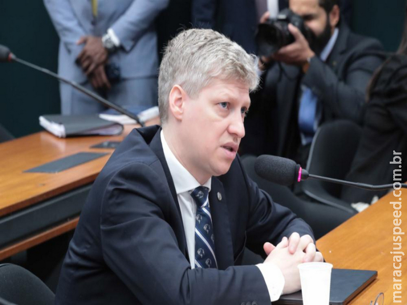 Oposição reage a abusos e convoca coletiva no Senado para denunciar perseguição política Oposição reage a abusos e convoca coletiva no Senado para denunciar perseguição política