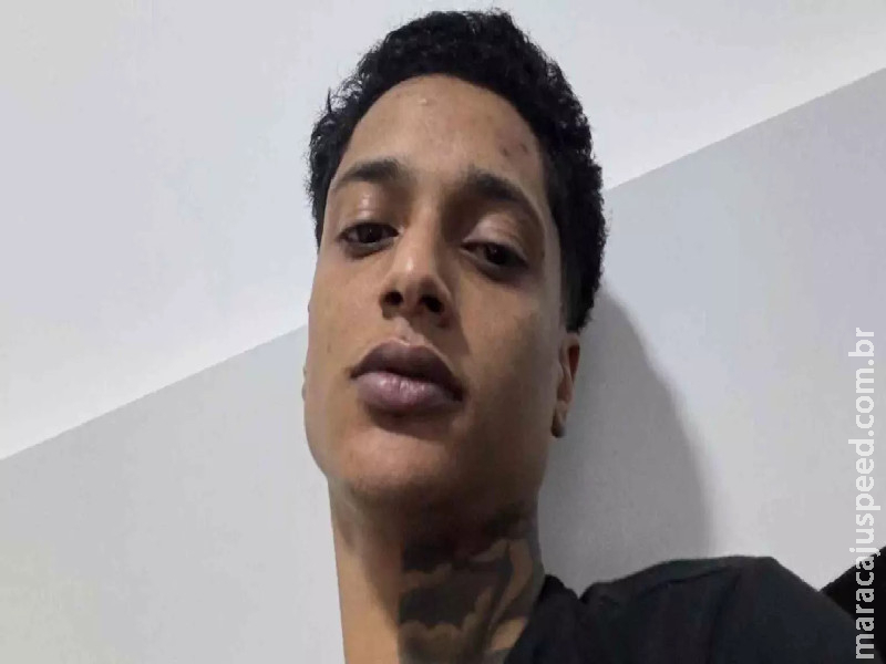 Oruam mostra tornozeleira eletrônica após deixar prisão: ‘Só uma fase’ Oruam mostra tornozeleira eletrônica após deixar prisão: ‘Só uma fase’