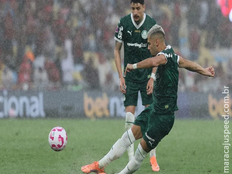 Palmeiras vive o outro lado da moeda em dias e encara semana de decisões Palmeiras vive o outro lado da moeda em dias e encara semana de decisões